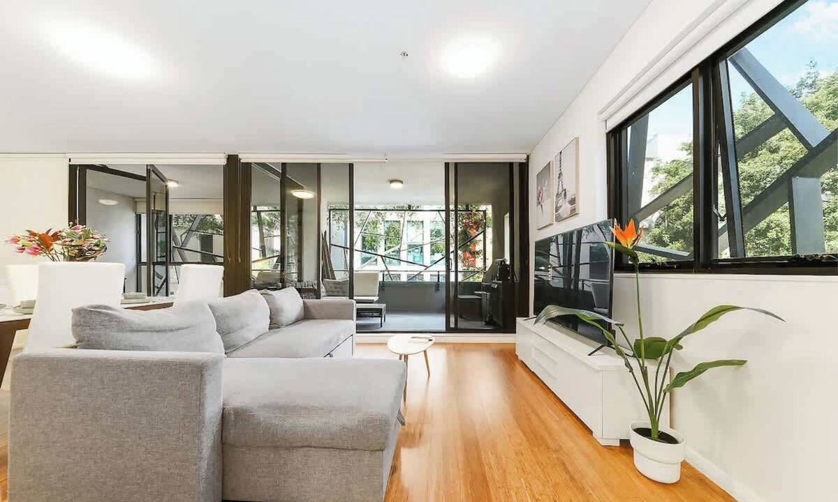 Chinatown Apartment | Stay Above Chinatown 2BR Walk to Darling Harbour