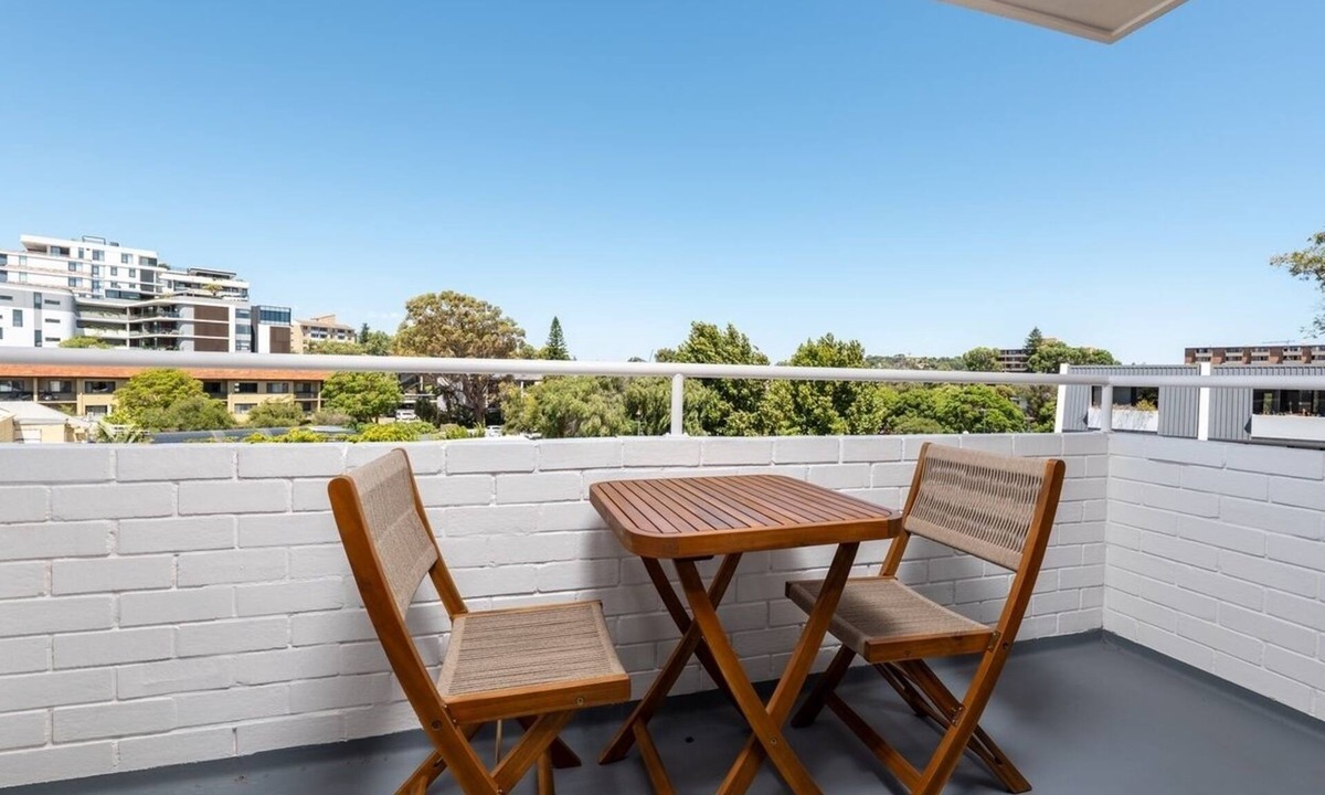 Mosman Park Apartment | Stirling Breeze – One Bedroom Apartment Near Beach & Transport