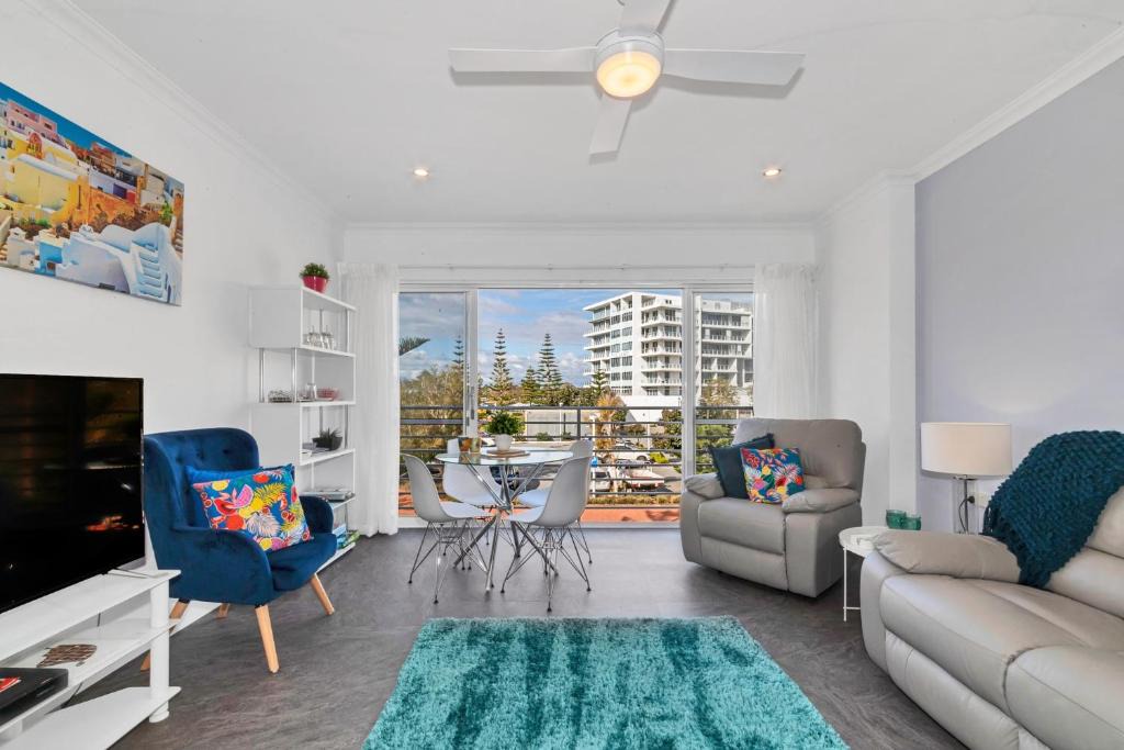 Mandurah Apartment | Studio 11 Mandurah Marina