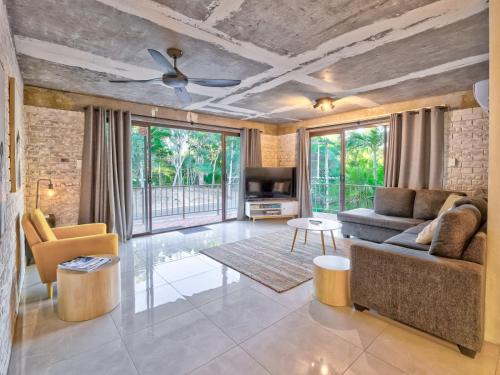 Torquay Apartment | Stunner 2 min walk to beach by Custom Bnb Hosting