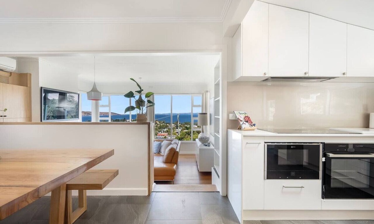 Bellerive Apartment | Stunning Home w/River Views