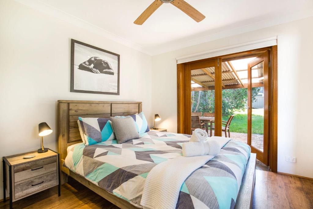 Culburra Beach House | Sunbaker Pet Friendly Awards Finalist 4 Mins Walk to Culburra Beach