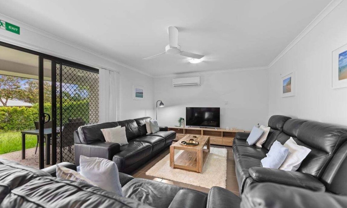Little Mountain Villa | Sunny Coast 3BR Family Hinterland Retreat