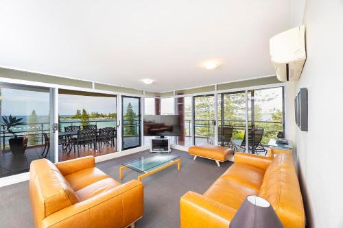 Tuncurry Apartment | Sunrise 602