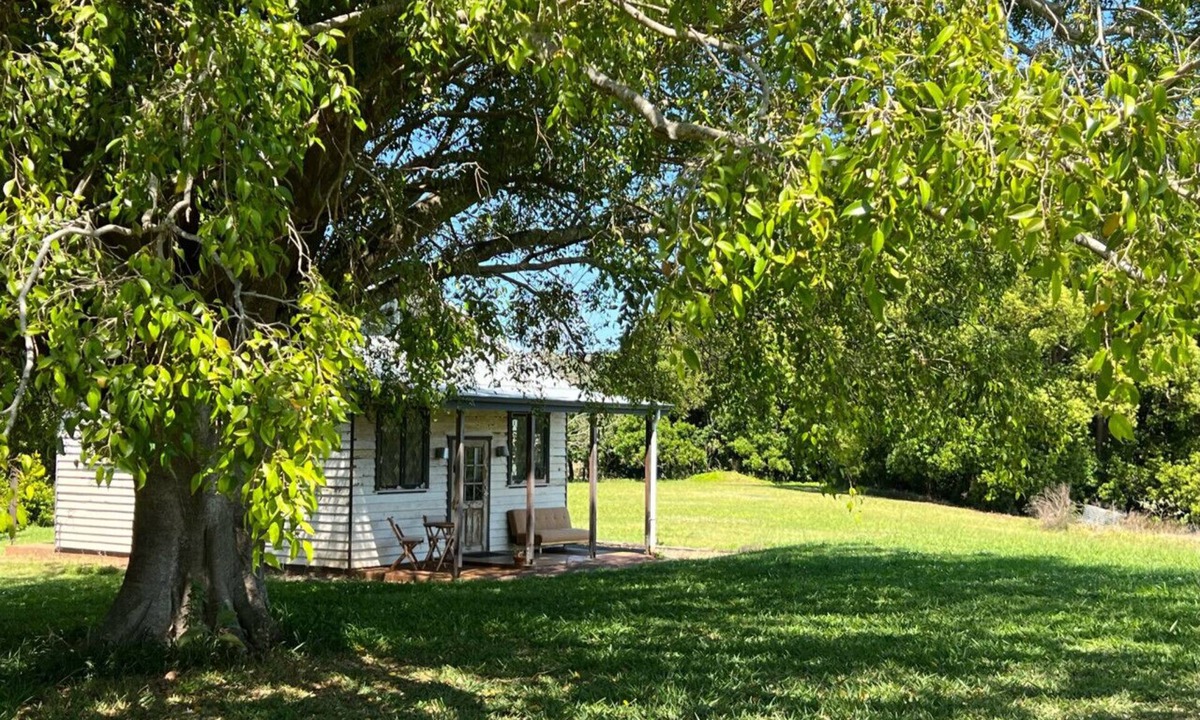 Ewingsdale House | Sunset Cottage at Byron