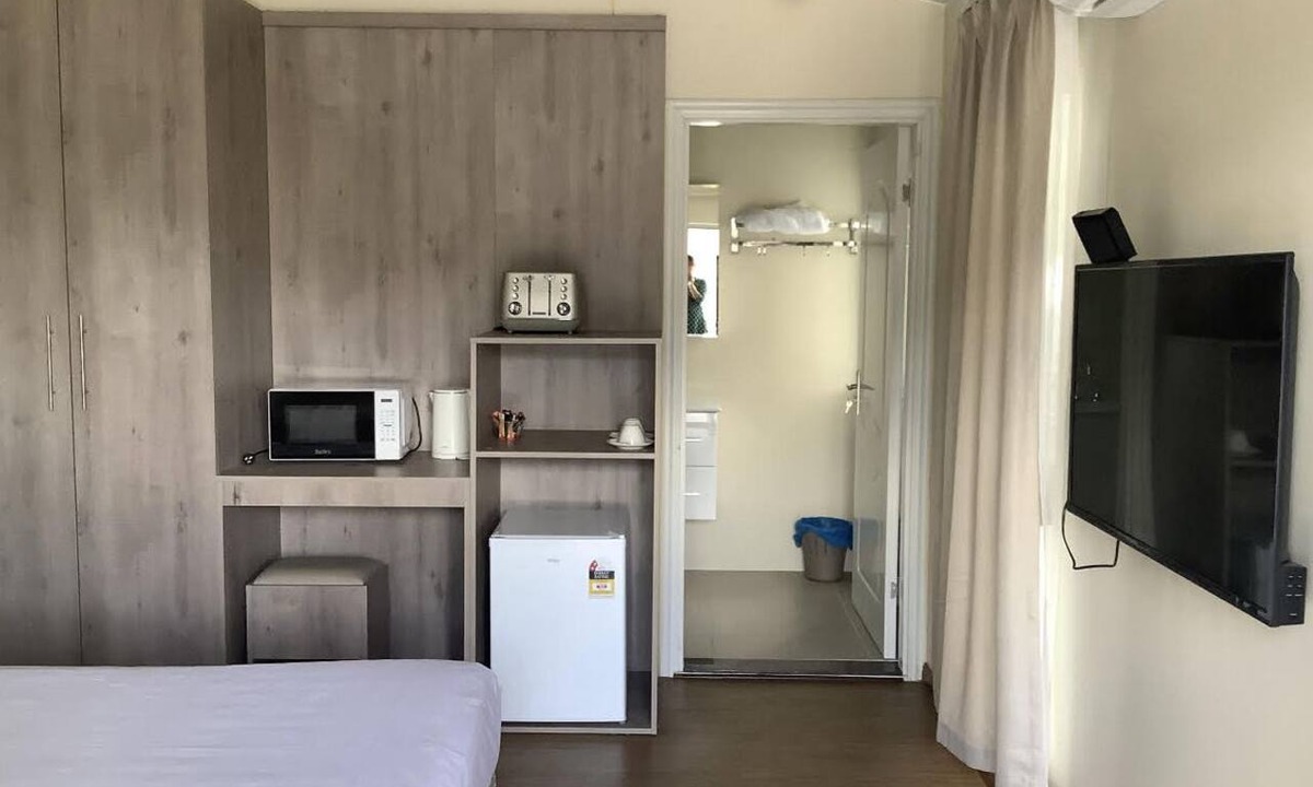 Bourke Hotel | Sunshine Gardens Bourke Resort