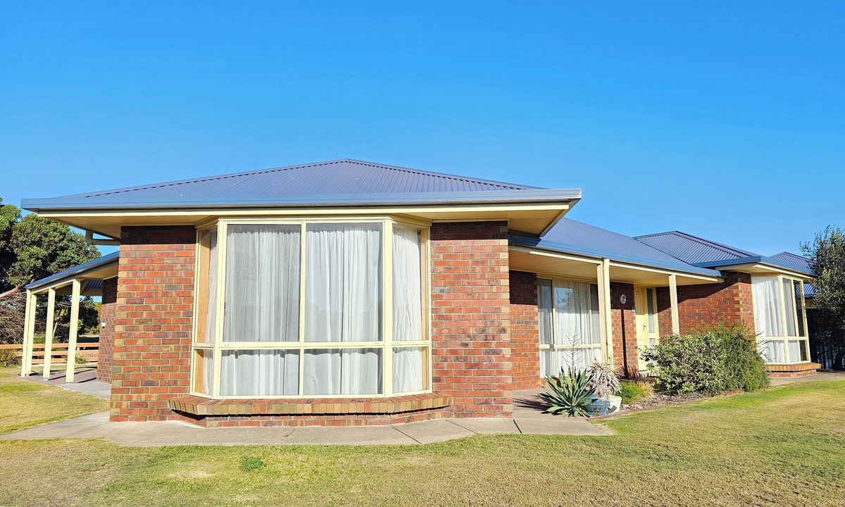 Waterhouse House | Tahara Lodge - Ideal for those larger families!