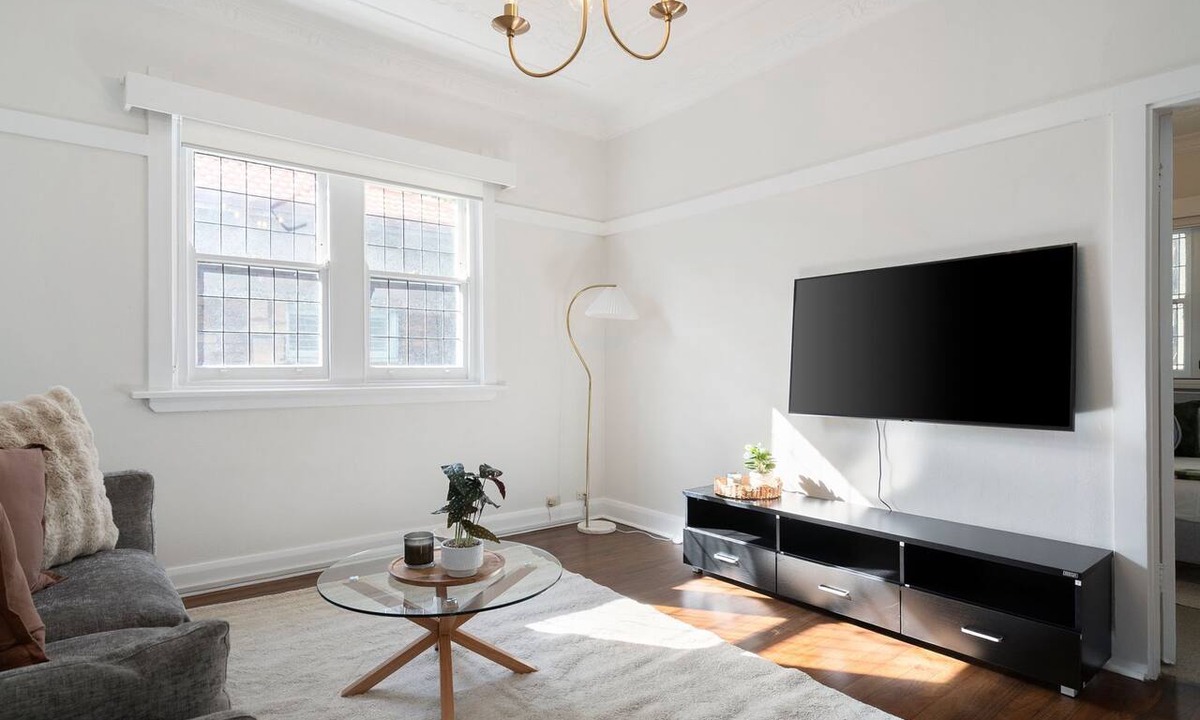 Double Bay Apartment | The 450 Collection Double Bay Stays Suite 5