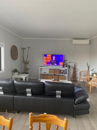 Primrose Sands House | The Beach House @ Primrose Sands