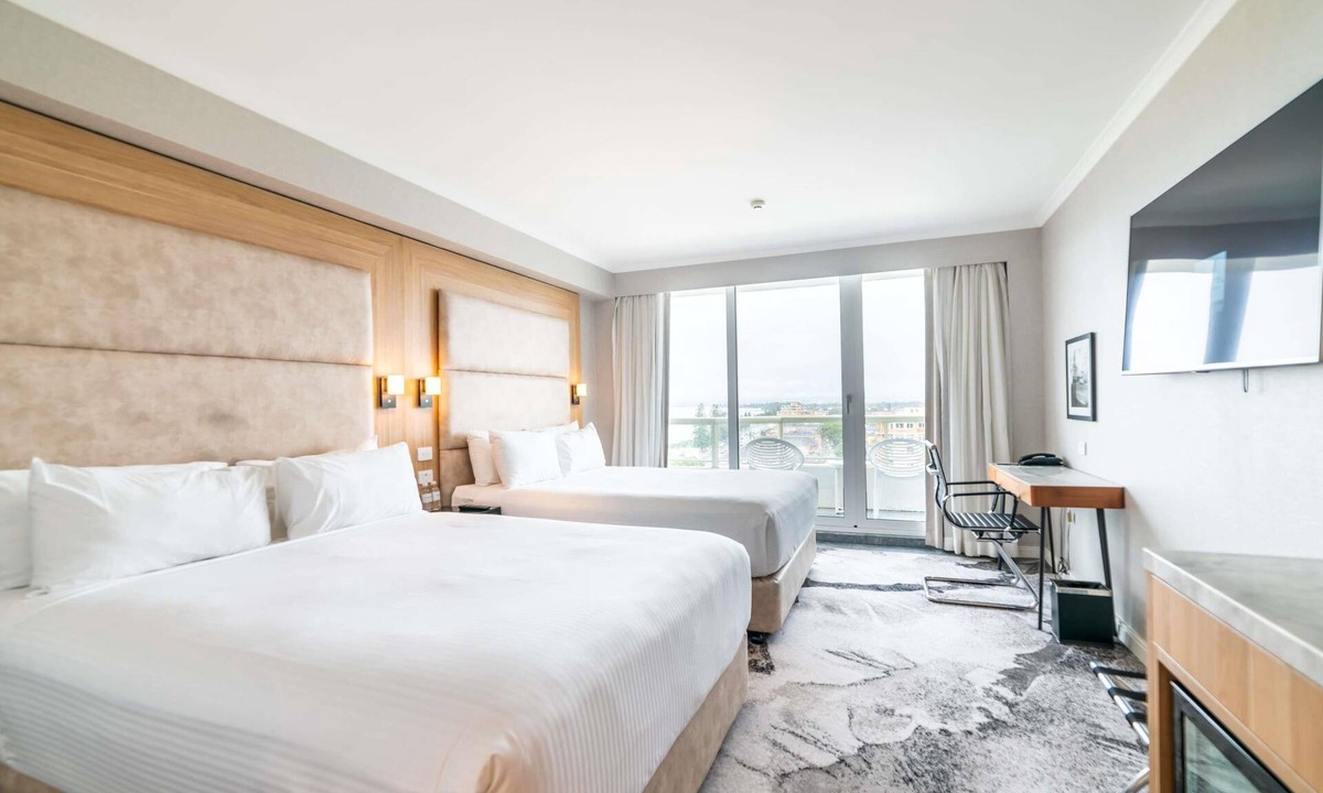 Brighton-le-Sands Hotel | The Brighton Hotel Sydney - MGallery Collection