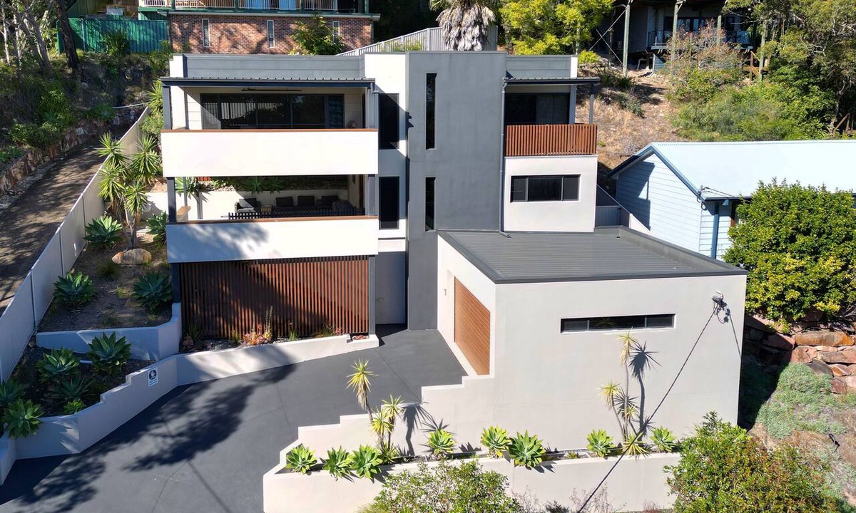 Nelson Bay House | The Bunker - a peaceful pocket of Nelson Bay
