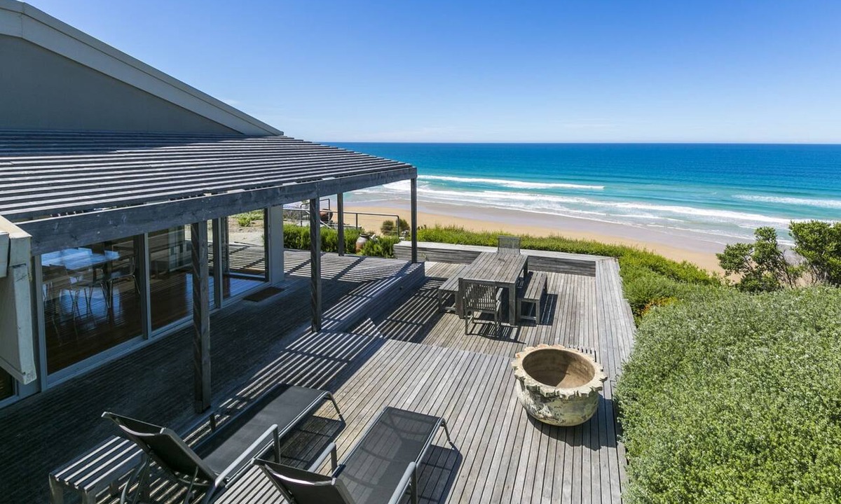 Fairhaven House | The Cliff's Edge