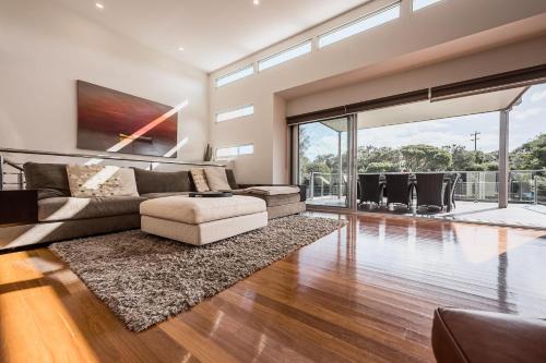 Sorrento House | The Cosmopolitan - Stay in the Heart of Sorrento