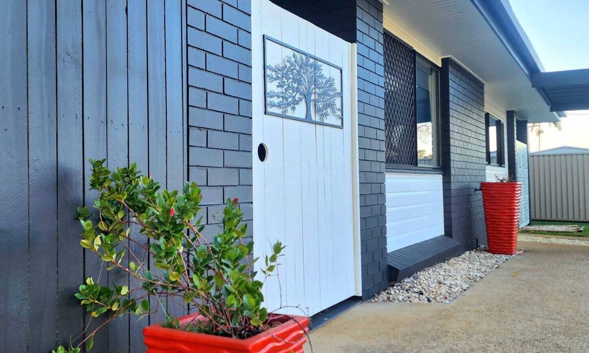 Strathpine House | The Cosy Strathpine Getaway
