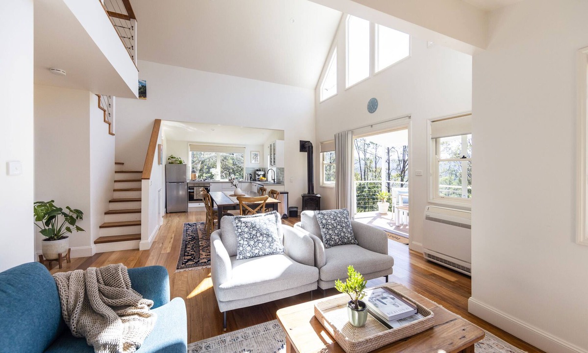 Woodhill Cottage | The Drawing Rooms of Berry