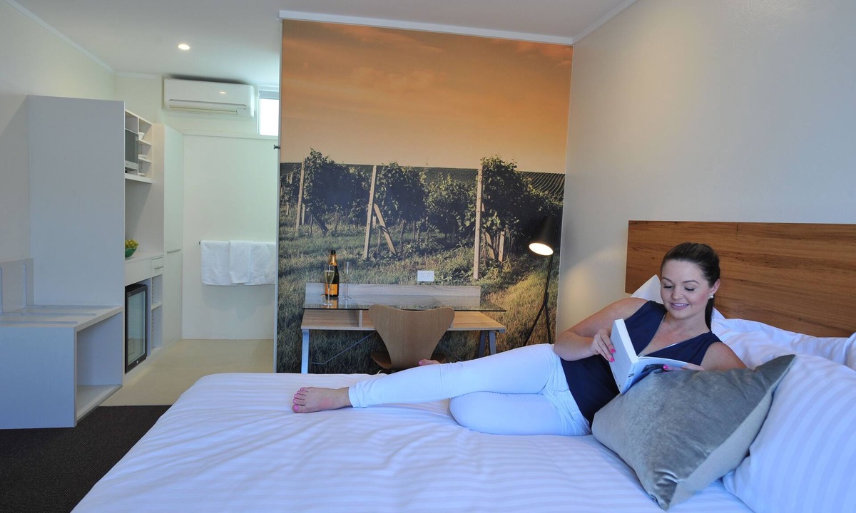Griffith Hotel | The Griff Motel