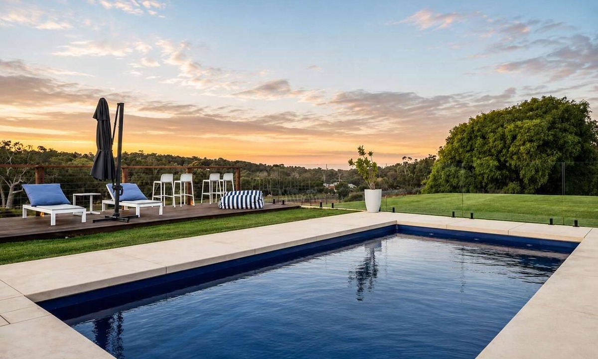 Quindalup House | The Loop - poolside luxury