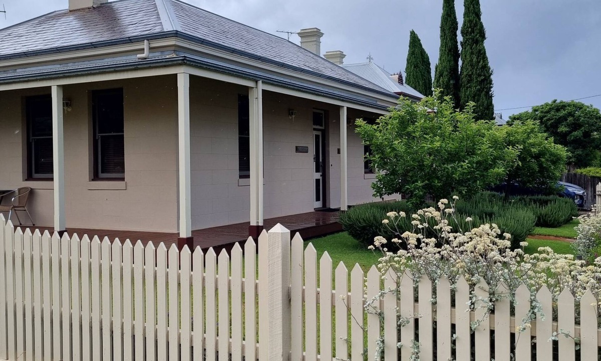 Queenscliff House | The Manse - Queenscliff