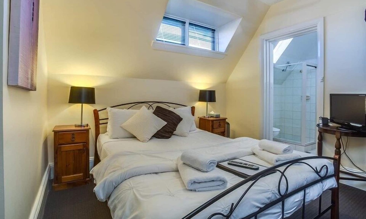 Launceston CBD Hotel | The Mews Motel