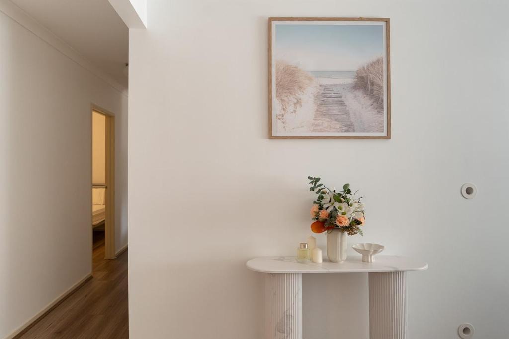 Warrnambool House | The Napthine 4 Bedroom Warrnambool Holiday Home