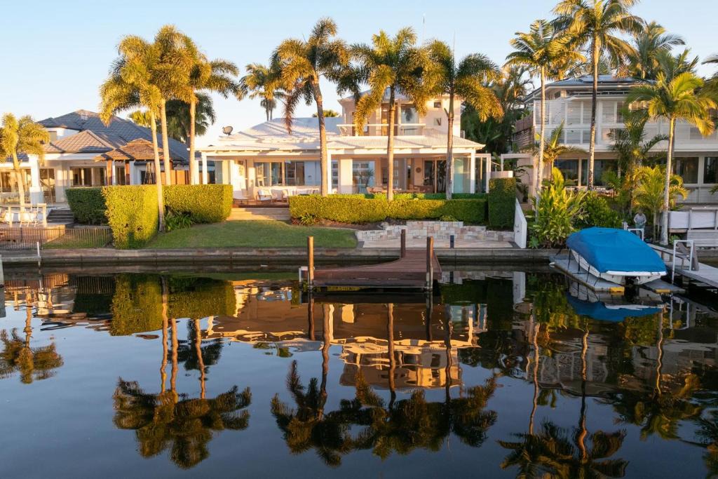 Noosaville House | The Promontory