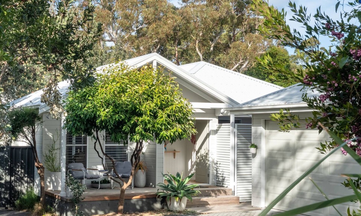 Callala Beach House | The Salty Perch – coastal comfort just steps from the sand
