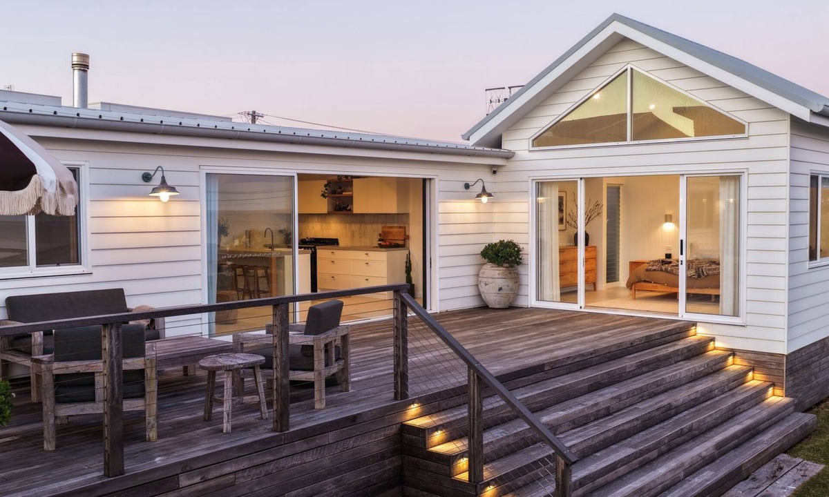 Manyana House | The Shack- Family-friendly luxury coastal cottage