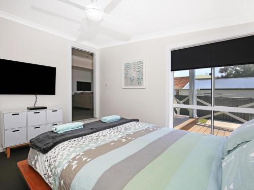Culburra Beach House | Tillys Retreat I Pet Friendly I 3 Min Walk to Beach