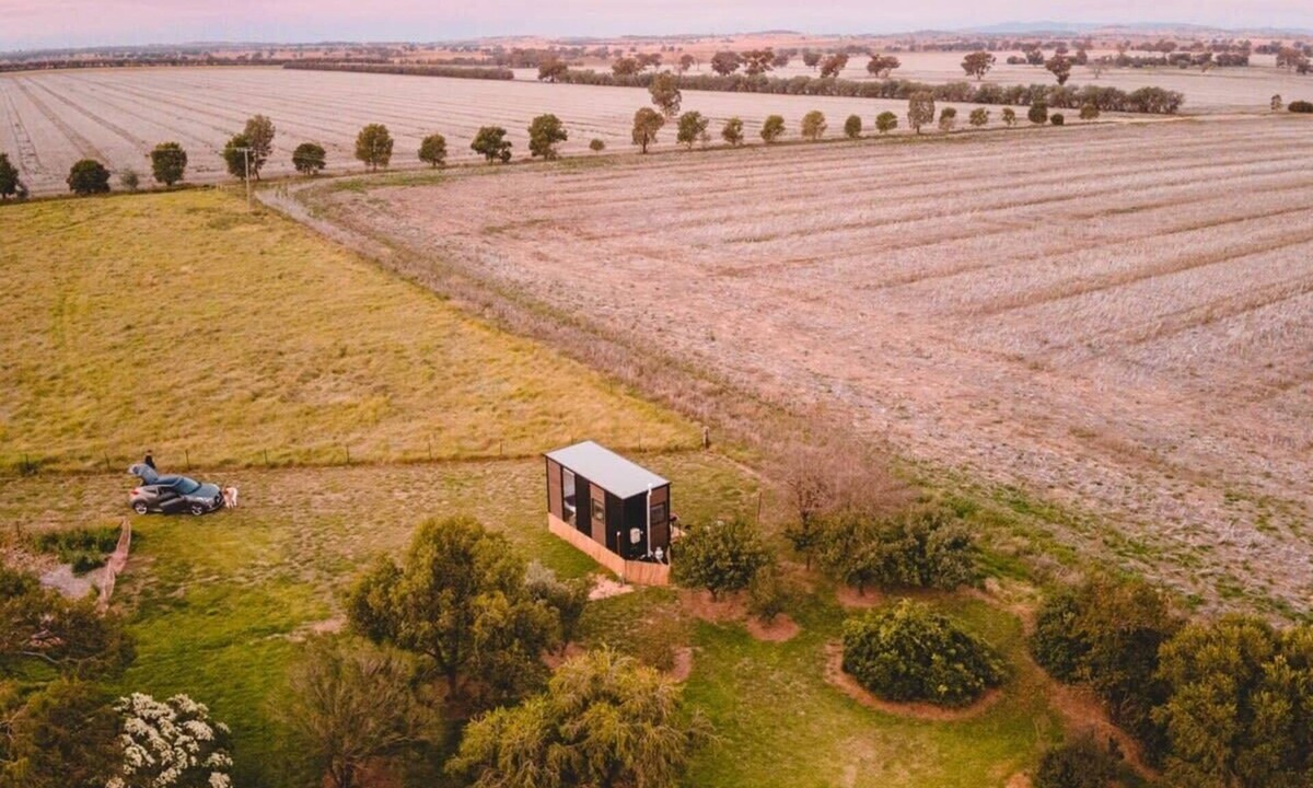 Canowindra House | Tiny Balloon House by Tiny Away