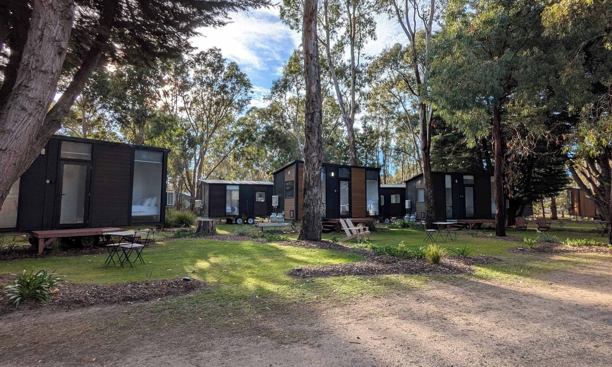 Dadswells Bridge House | Tiny House 6 @ Grampians Edge by Tiny Away