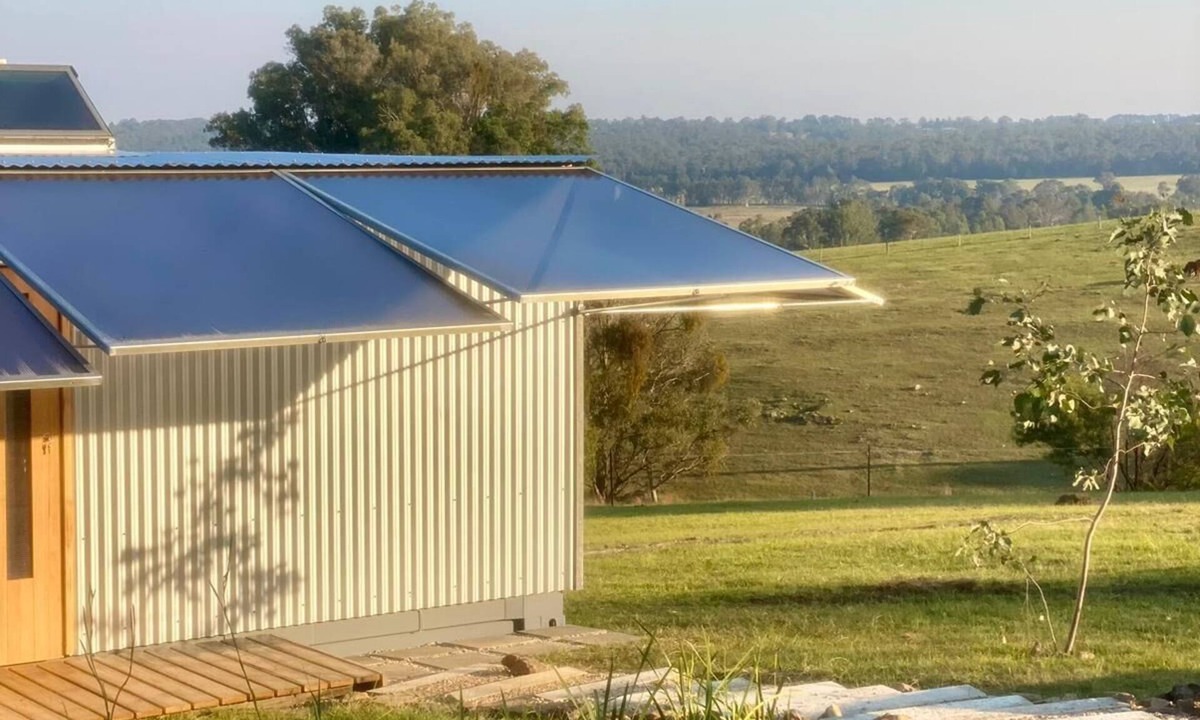 Sarsfield House | Tiny house with a view! A cosy place to stay while exploring East Gippsland