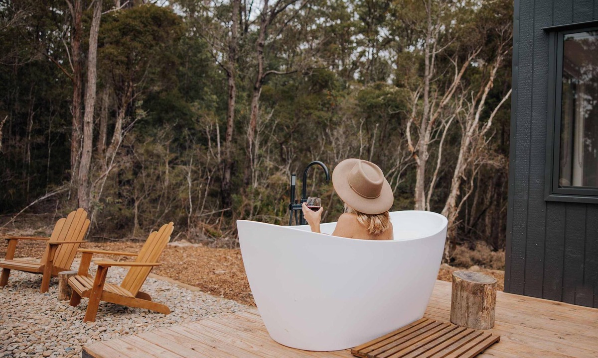 Tomerong Cabin | Tiny Lola - Jervis Bay