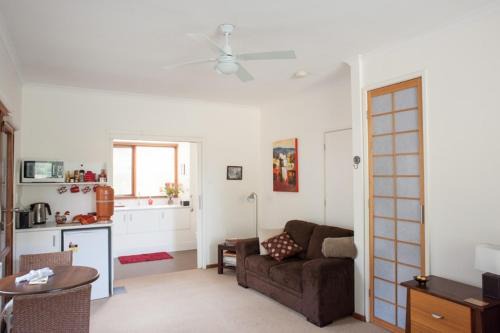 Torquay Bed & Breakfast | TorquayToongahra BnB