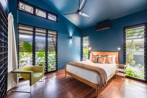 Parap Villa | Tropic Pavilion - Breezy Designer Retreat near Beach