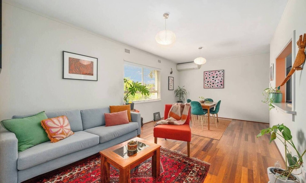 Beaconsfield Apartment | Tuart Treetop Escape Vibrant Stay near South Beach