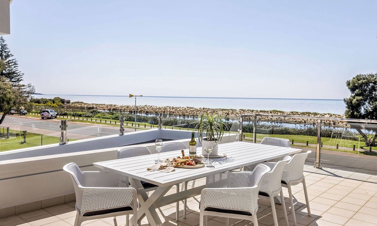 Quindalup House | ULTIMATE BEACHFRONT ESCAPE SITUATED OPPOSITE SERENE WATERS OF GEOGRAPHE BAY.