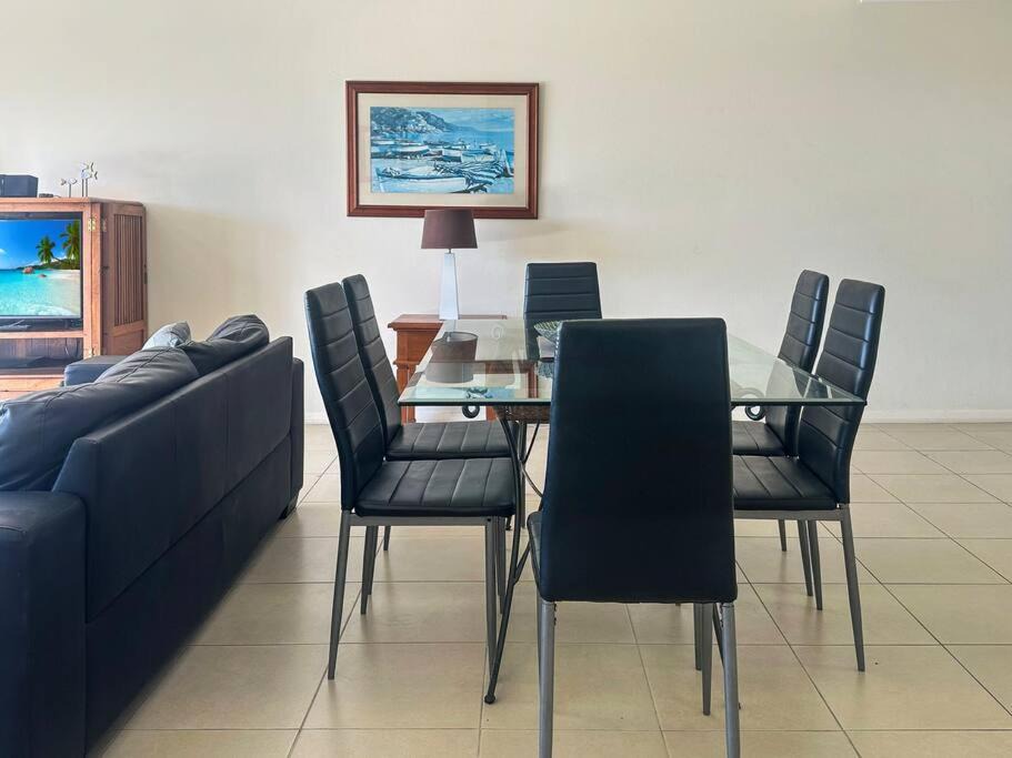 Avoca Beach Apartment | Unit 19 - Avoca Palms Resort