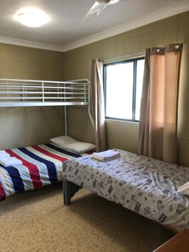 Emu Park Apartment | Unit 2 Pattison