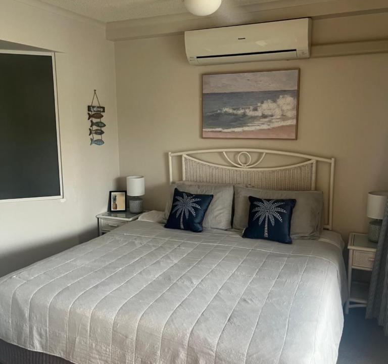 Alexandra Headland Apartment | Unit 306 - Alexandra Headlands Beach