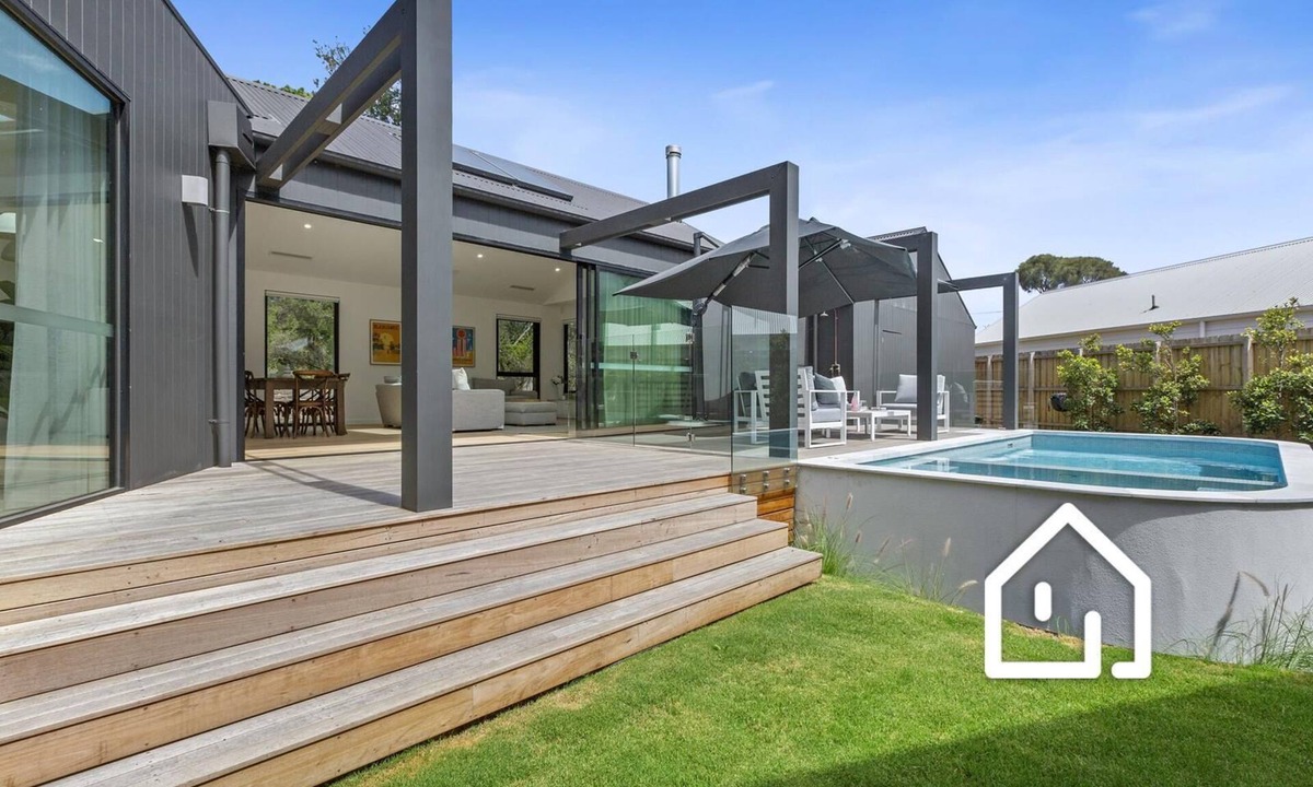 Blairgowrie House | Villa Aquarius *1 NIGHT FREE* Gas Heated Pool & Spa Luxury
