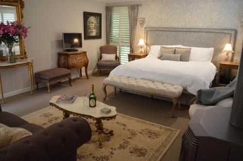 Mount Dandenong Apartment | Villa d'Amour