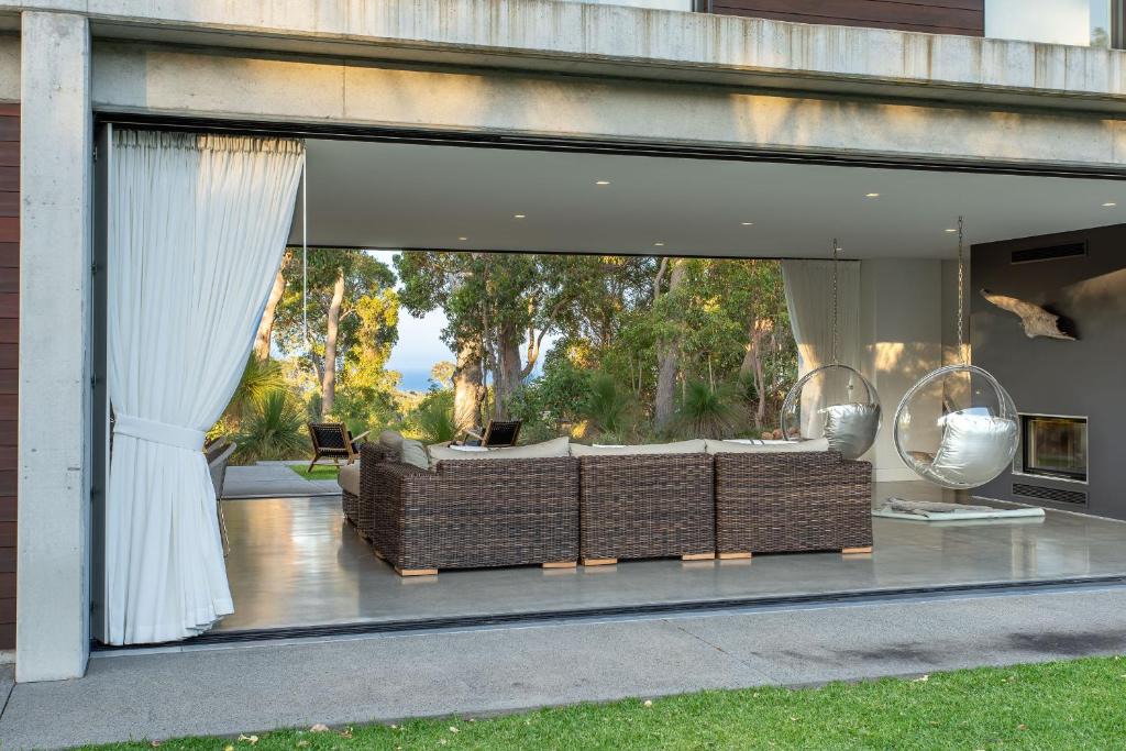 Quindalup House | Villa Gris I Private Properties