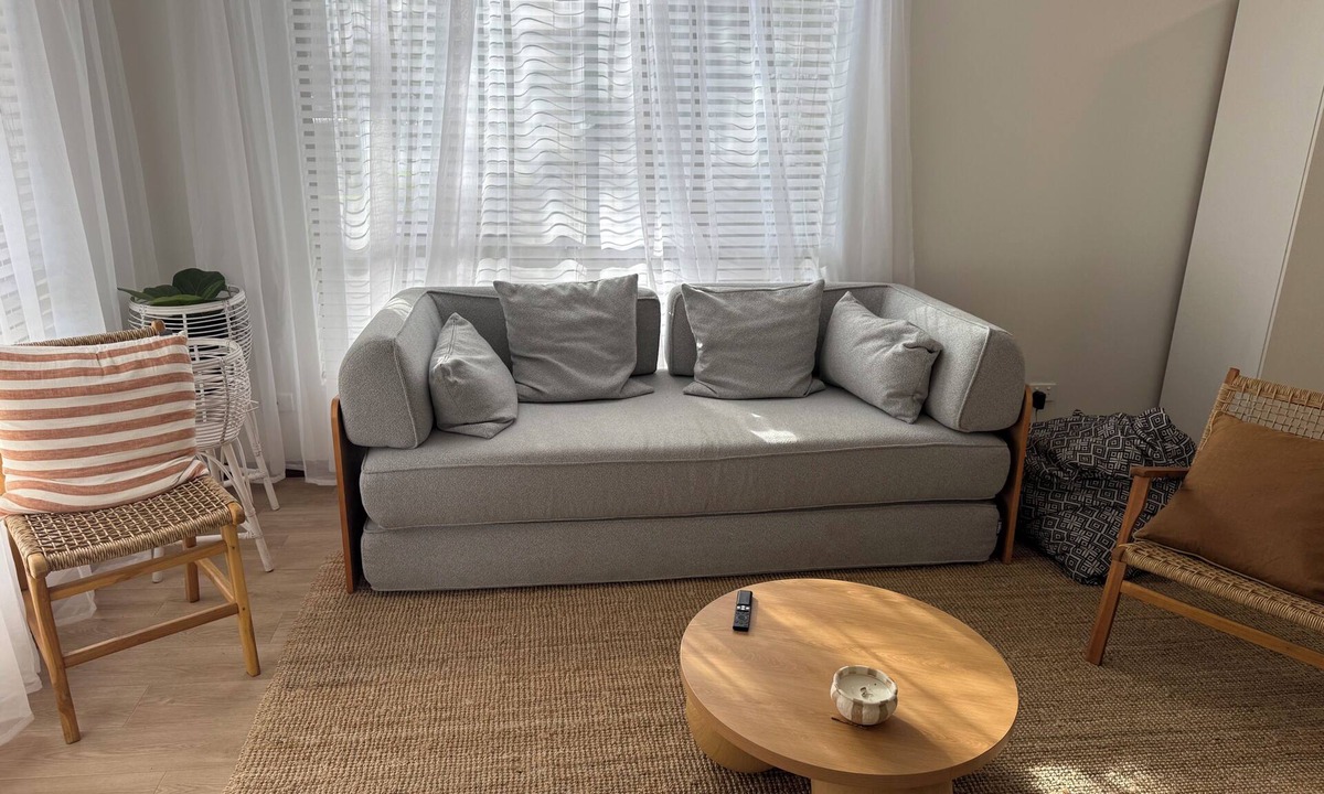 Quindalup Villa | Villa Quindy - ideally located a short 2 minute stroll to Quindalup bay beach.