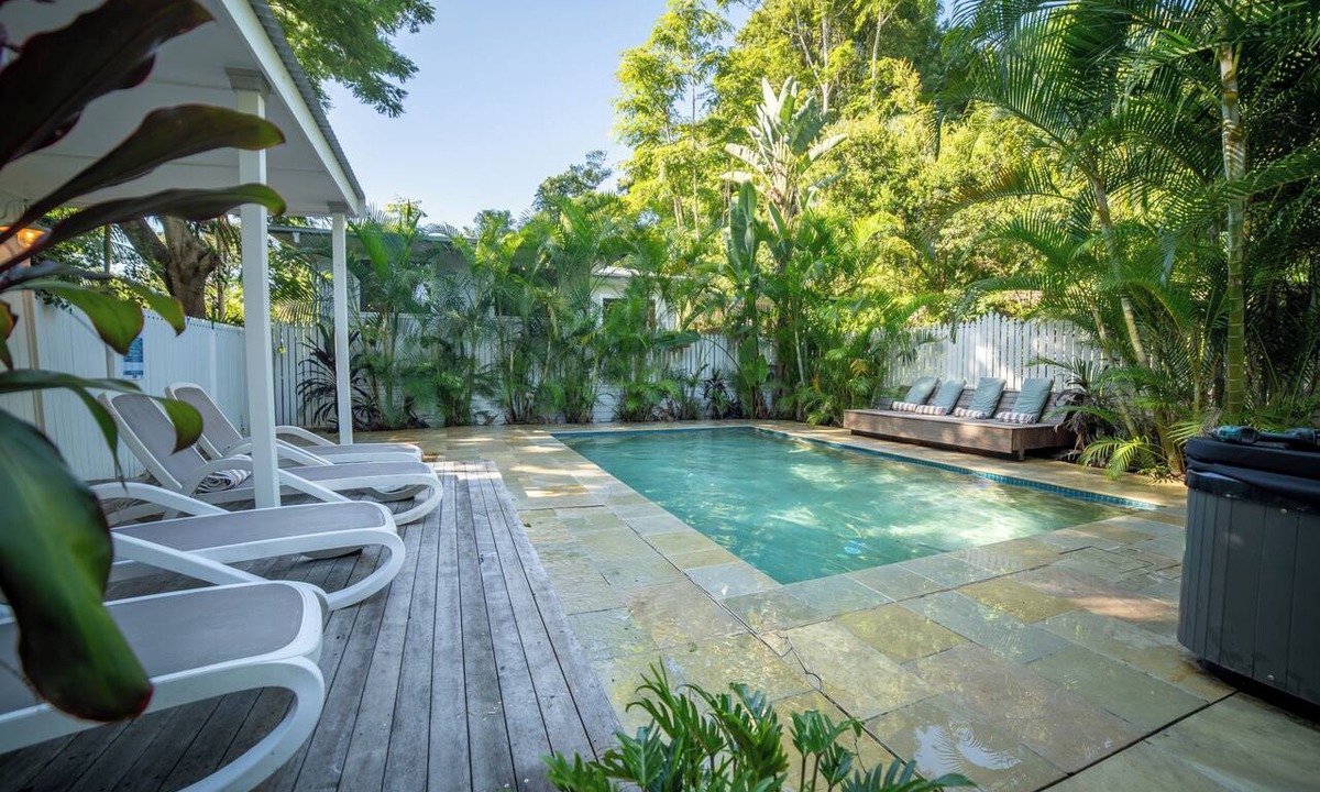 Mullumbimby House | VIMANA - Perfect summer getaway for large groups - Mullumbimby