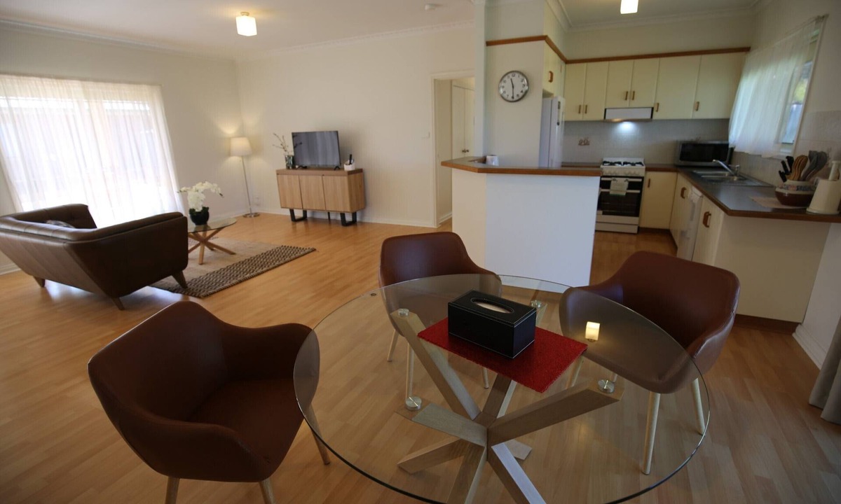 Turvey Park Villa | Wagga Showground Villas