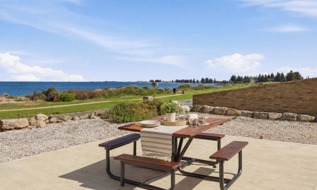 Safety Bay House | Wake up to ocean views and wander barefoot across to the beach for a morning swim, coffee or sunset walk along the shoreline Perfect for families, couples or work trips, the home offers