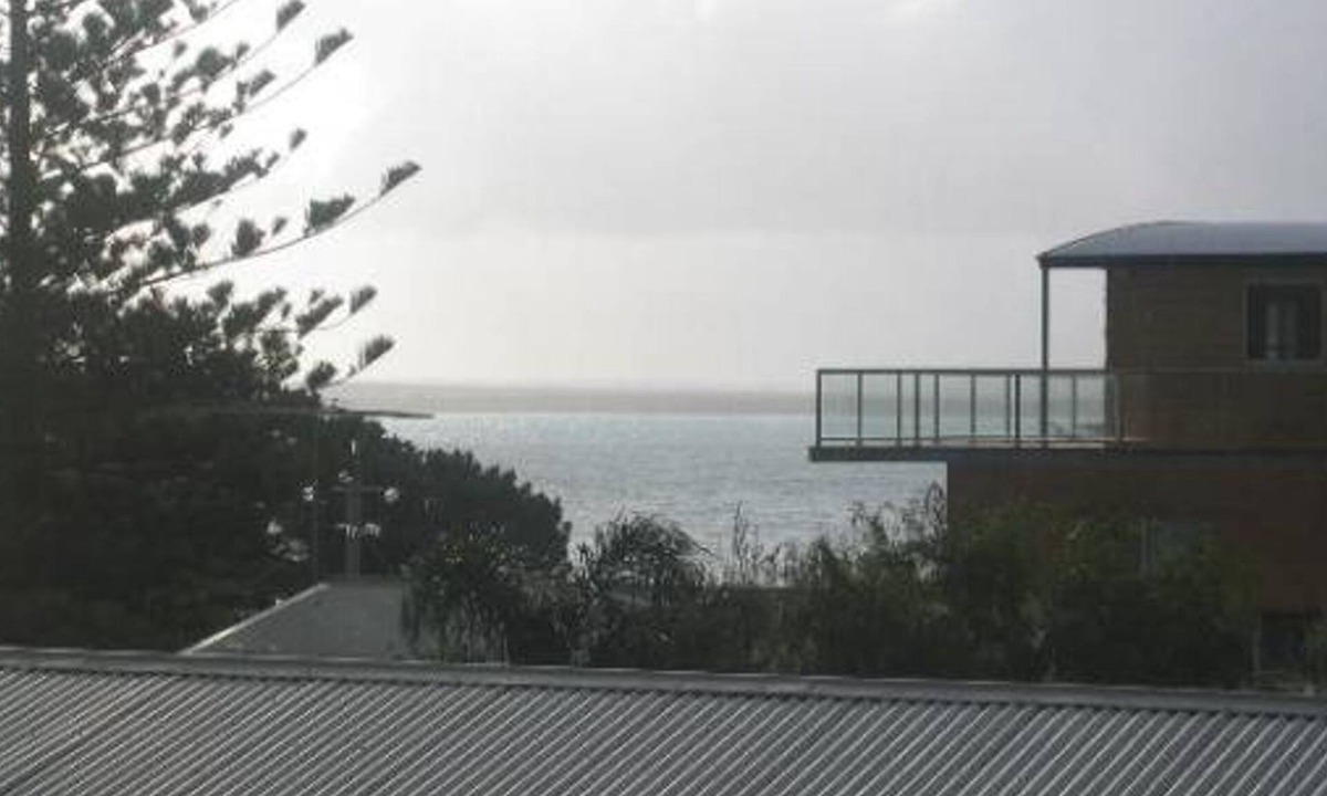 Cowes Apartment | Warley Hideaway