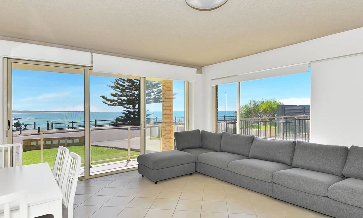 The Entrance Apartment | Waterviews on Marine - Apartment 1