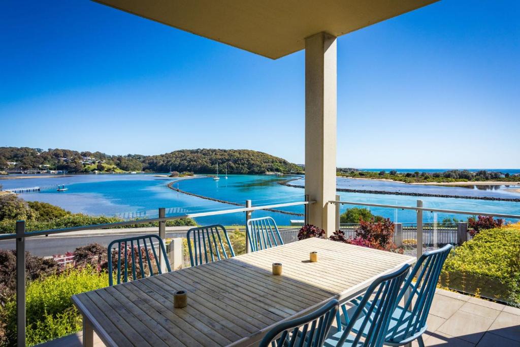 Narooma Apartment | Wharf Apartment Unit 5