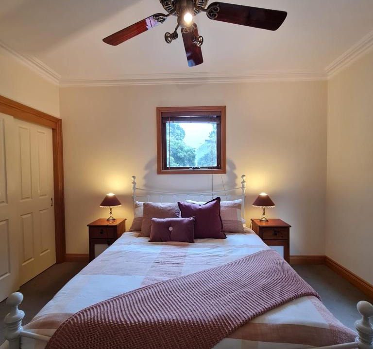 Walhalla House | Whitlow Manor 3BR and optional 1BR studio